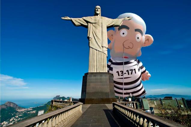 Lula inflável_16 Agosto 2015__006