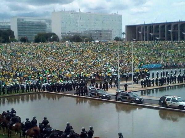 Protestos_16 Agosto 2015__007